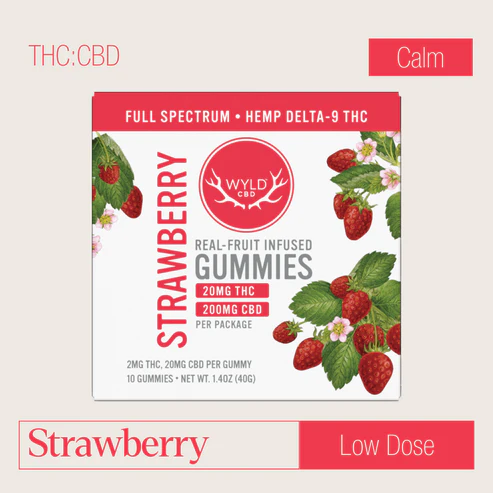 LOW-DOSE_Strawberry_product-10pc_51a68c6c-f053-4532-a11c-7fab991b2252.webp